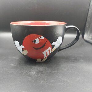 2014 Red M&M Candy Character 16 oz Large Ceramic Black & Red Mug M&M's World